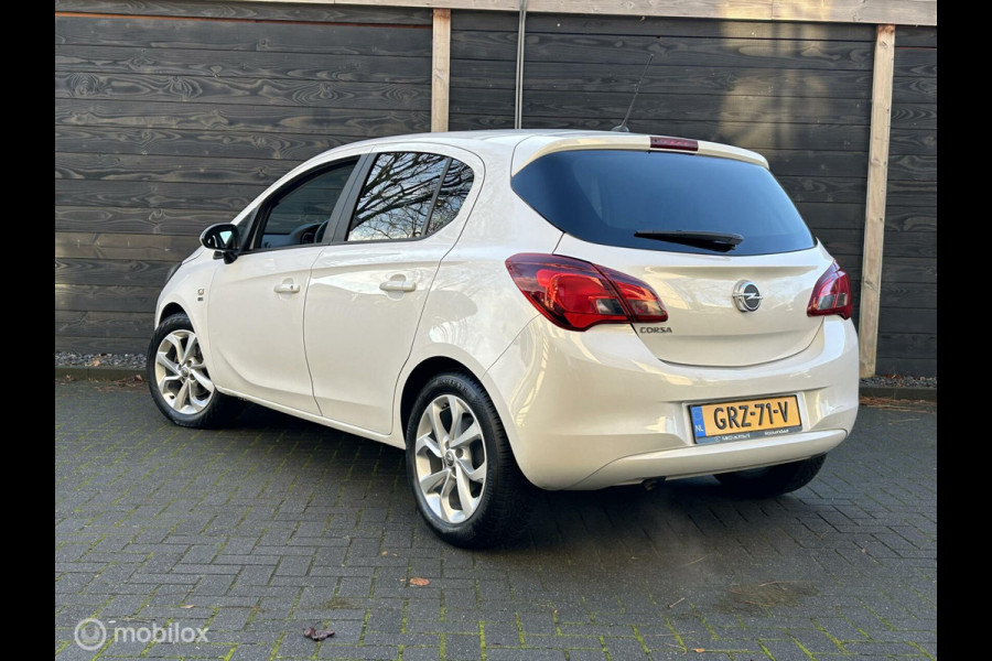 Opel Corsa 1.2i 69 PK 120 jaar edition 39.618 KM / Airco / LM velgen / 1e eigenaar