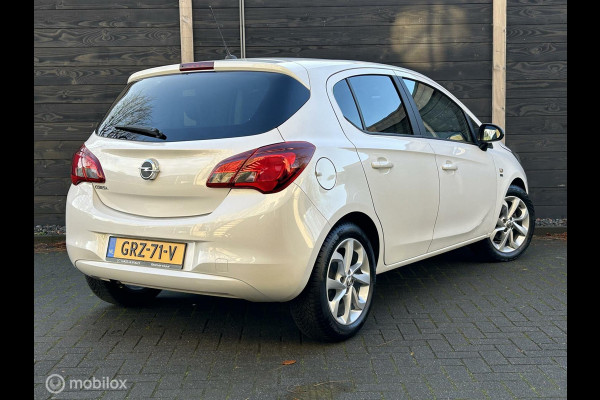 Opel Corsa 1.2i 69 PK 120 jaar edition 39.618 KM / Airco / LM velgen / 1e eigenaar