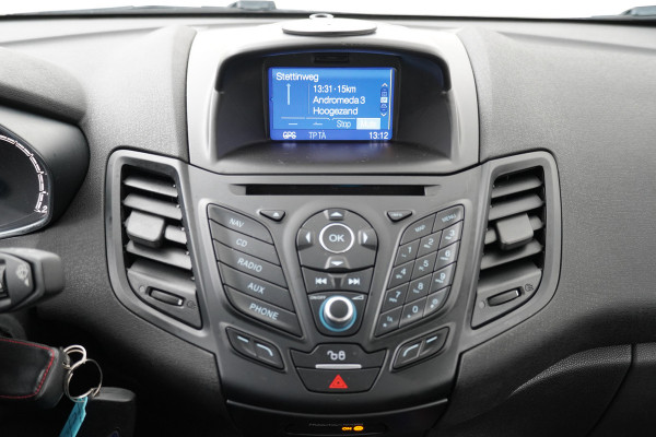 Ford Fiesta BWJ 2017 / 81 PK 1.0 Style Ultimate | AIRCO | CRUISE | NAVI | PDC | LMV |