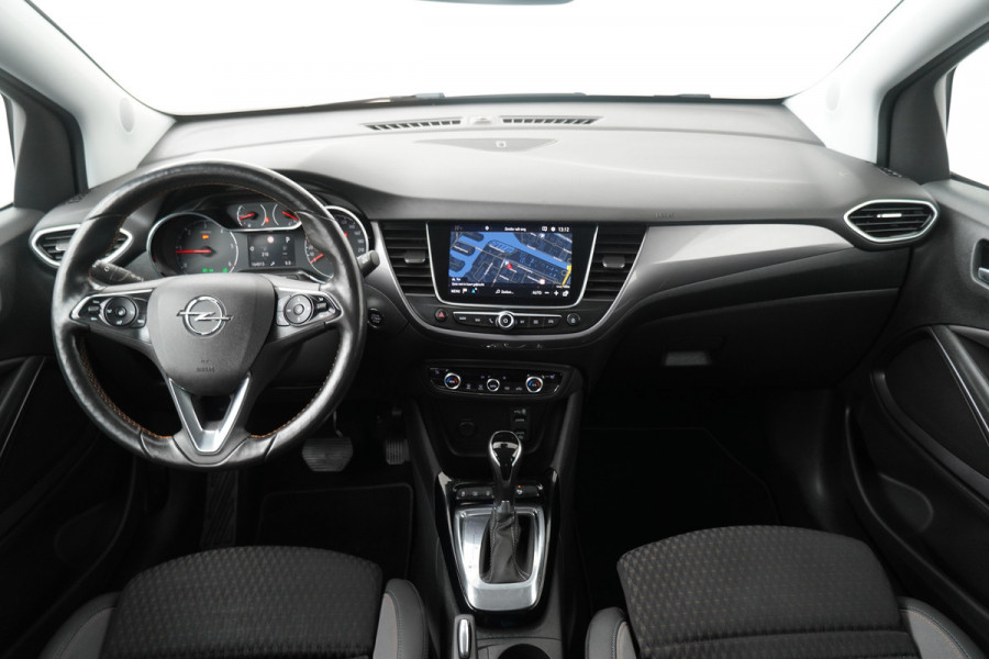 Opel Crossland X BWJ 2019 | 1.5 CDTI 120 PK Online Ed automaat | NWE APK | Clima | Trekhaak | Navi | Stoelverw | Camera a | Sportstoelen | Carplay