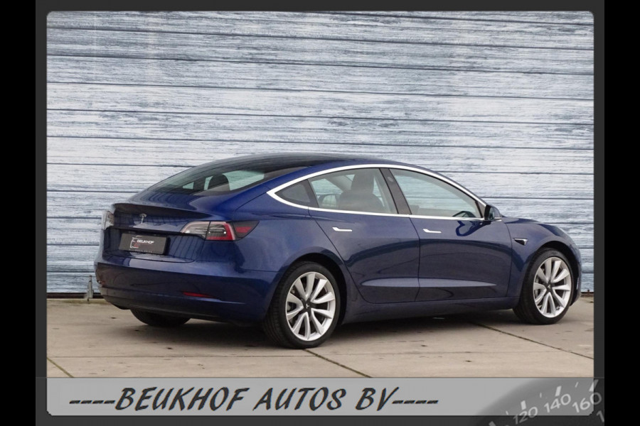 Tesla Model 3 Standard RWD Plus Trekhaak 19 inch Pano Leer