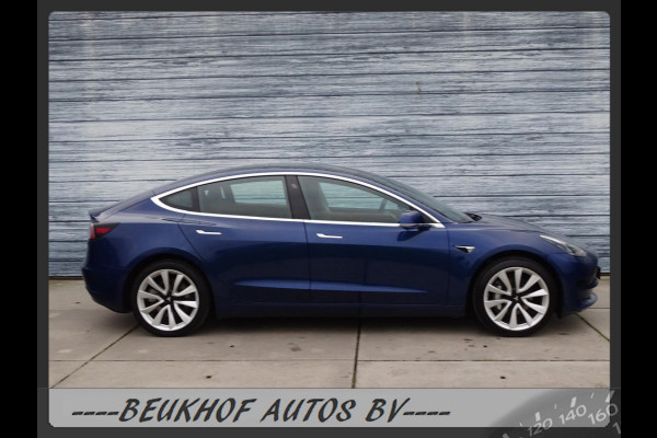 Tesla Model 3 Standard RWD Plus Trekhaak 19 inch Pano Leer