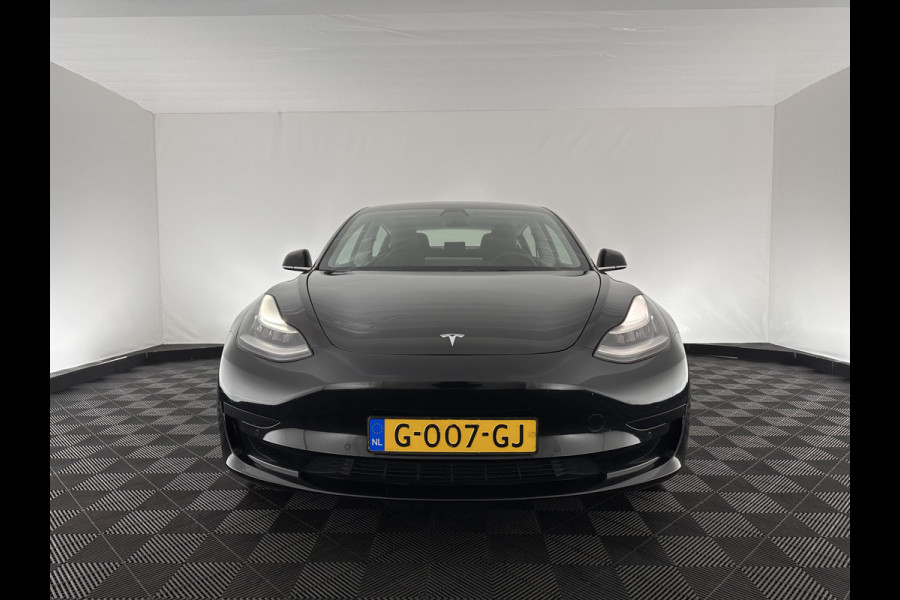 Tesla Model 3 Standard RWD Plus 60 kWh [ 3-Fase ] (INCL.BTW) Aut. *PANO | AUTO-PILOT | NAPPA-LEATHER | KEYLESS | FULL-LED | MEMORY-PACK | SURROUND-VIEW | DAB | APP-CONNECT | DIGI-COCKPIT | LANE-ASSIST | TOWBAR | COMFORT-SEATS | 19"ALU*