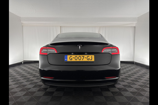 Tesla Model 3 Standard RWD Plus 60 kWh [ 3-Fase ] (INCL.BTW) Aut. *PANO | AUTO-PILOT | NAPPA-LEATHER | KEYLESS | FULL-LED | MEMORY-PACK | SURROUND-VIEW | DAB | APP-CONNECT | DIGI-COCKPIT | LANE-ASSIST | TOWBAR | COMFORT-SEATS | 19"ALU*