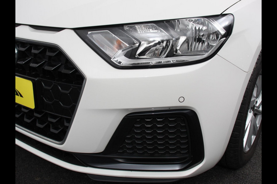 Audi A1 Sportback 30 TFSI Advanced edition | Climate Control | Voorstoelen verwarmd | Cruise control | Achteruitrijcamera | Lichtmetalen velgen |