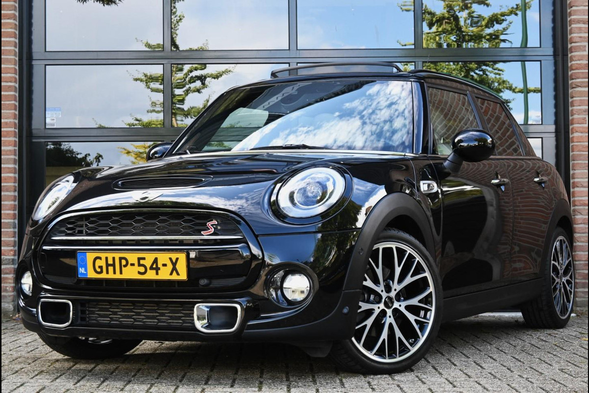 MINI Mini 2.0 Cooper S Chili BLACK Pano Leder H&K A.Cruise DealerOH '17