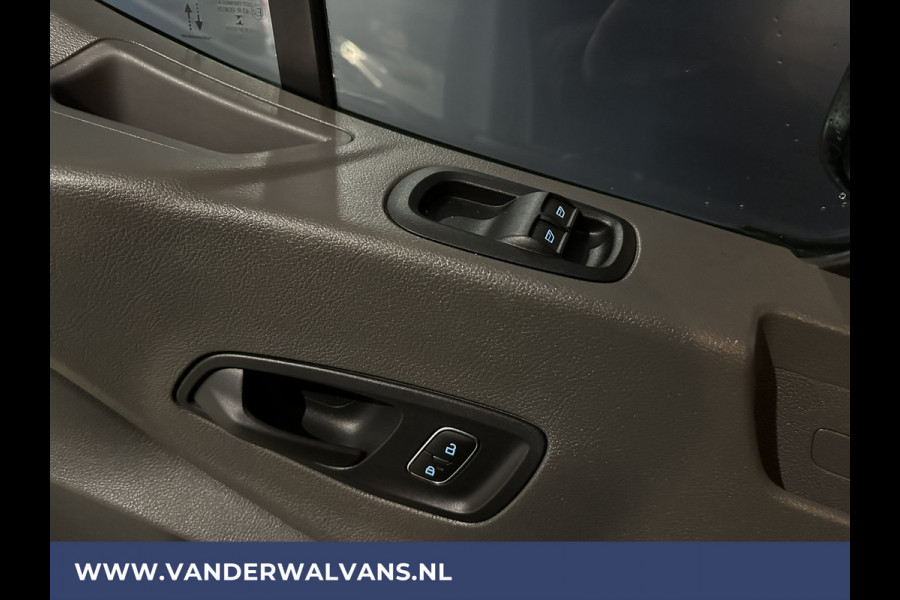 Ford Transit 2.0 TDCI 131pk L3H2 Euro6 Airco | Camera | Navigatie | Apple Carplay | Cruisecontrol Stoelverwarming, Verwarmde voorruit, Parkeersensoren, Bijrijdersbank