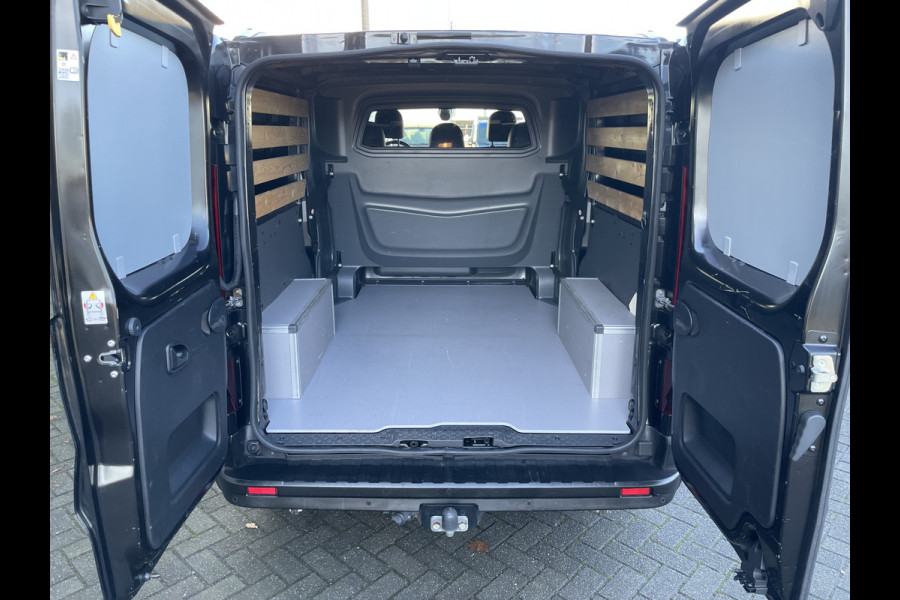 Fiat Talento 1.6 MJ EcoJet L2H1 Dubbele cabine SX /aannemersuitvoering/ Climate control - Adaptive cruise - parkeer sensoren achter - Navigatie - Radio - USB/AUX - Bluetooth - Achteruitrij camera - Multi functioneel lederen stuurwiel - Mistlampen - Licht metalen  side pipes - Lendesteun - zonnescherm zijruit - dubbele cabine