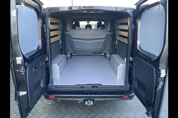 Fiat Talento 1.6 MJ EcoJet L2H1 Dubbele cabine SX /aannemersuitvoering/ Climate control - Adaptive cruise - parkeer sensoren achter - Navigatie - Radio - USB/AUX - Bluetooth - Achteruitrij camera - Multi functioneel lederen stuurwiel - Mistlampen - Licht metalen  side pipes - Lendesteun - zonnescherm zijruit - dubbele cabine