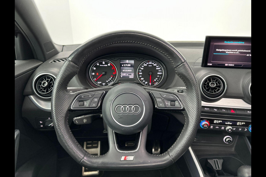 Audi Q2 1.4 TFSI CoD Launch Edition S-line Automaat Leder Panorama dak Stoelverwarming Led PDC