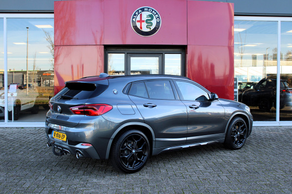 BMW X2 sDrive20i High Executive | DAB | Achteruitrijcamera | Keyless entry | Cruise control