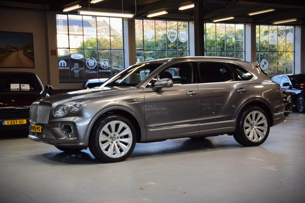 Bentley Bentayga 4.0 V8 Navi|Leder|Massage|Night-Vision|Org.NL|Dealer Onderhouden|Nw.Model|ACC|Nwp.325000