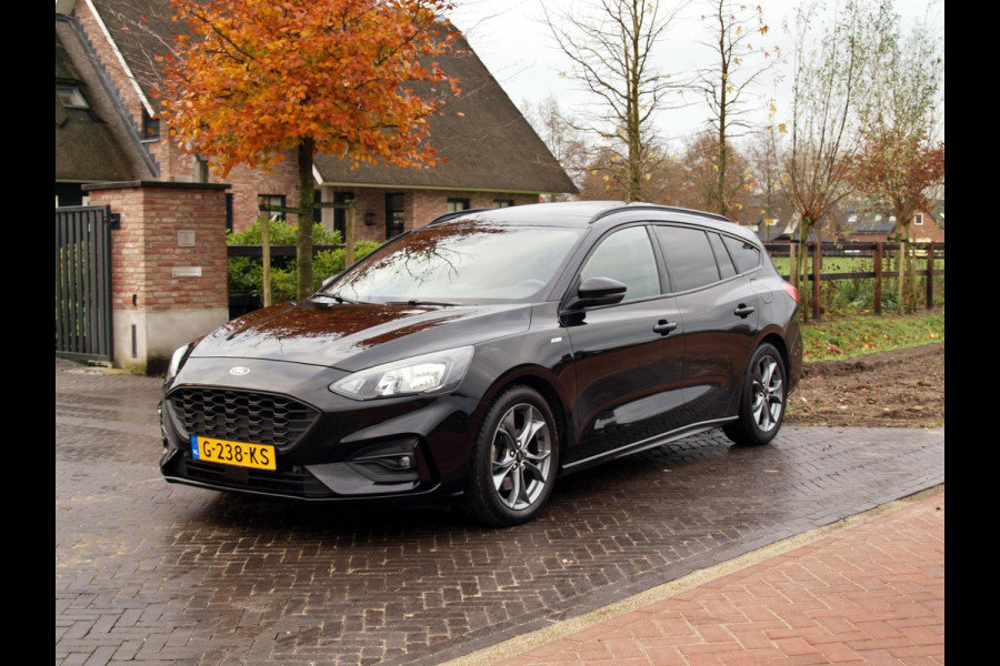 Ford FOCUS Wagon 1.5 EcoBoost ST Line Business | 182 PK | Bang & Olufsen | Panoramadak | NL-Auto |