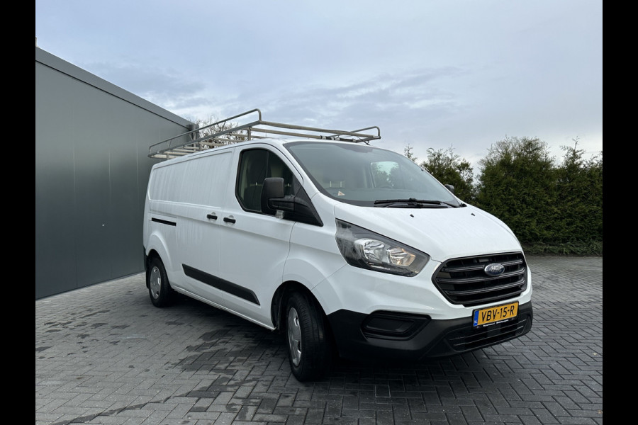 Ford Transit Custom 2.0 TDCI / L2H1 / 2x SCHUIFDEUR / 2.800 KG AHG / TREKHAAK / IMPERIAAL / AIRCO / CAMERA