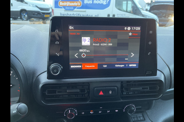 Citroën Berlingo 1.5 BlueHDI Club / vaste prijs rijklaar € 11.950 ex btw / lease vanaf € 219 / airco / cruise / schuifdeur / nette bus! / euro 6 diesel / Apple Carplay Android Auto