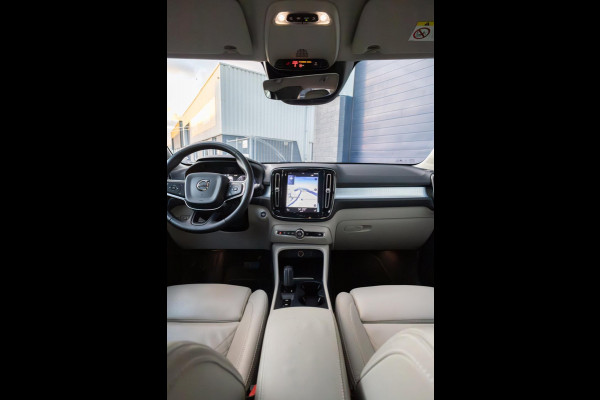 Volvo XC40 1.5 T3 Momentum Pro Automaat Leder Trekhaak