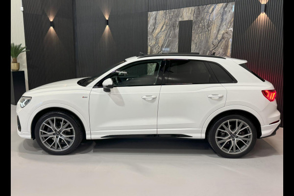 Audi Q3 45 TFSI Quattro Ed One 3x S-Line|PANO|MATRIX|MEMORY