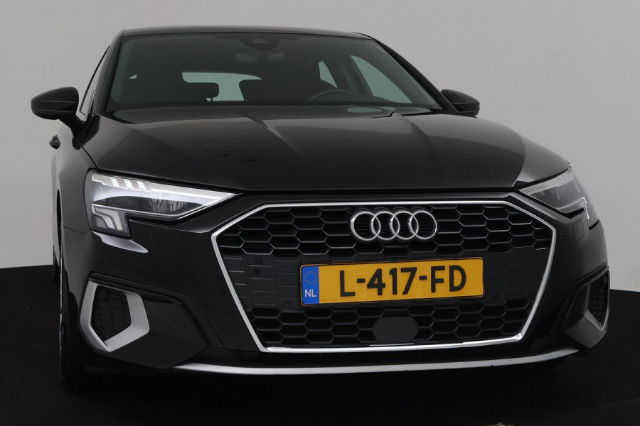 Audi A3 Sportback 30 TFSI Business edition Automaat (VIRTUAL, NAVIGATIE, PDC, CRUISE CONTROL, NL-AUTO, GOED ONDERHOUDEN)