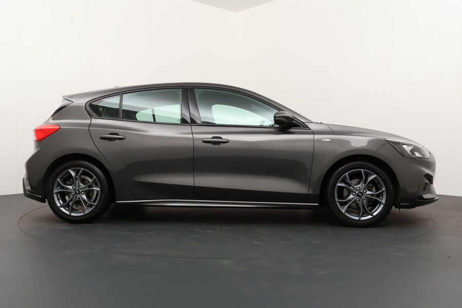 Ford Focus BWJ 2020 / 1.0i 126PK ST Line Business | AIRCO | NAVI | CARPLAY | STOELVERW | PDC | ST-LINE PAKKET |