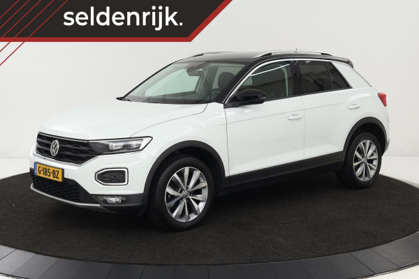 Volkswagen T-Roc 1.0 TSI Style | Stoelverwarming | Trekhaak | Camera | Carplay | Full LED | Adaptive cruise | DAB | Navigatie | Climate control