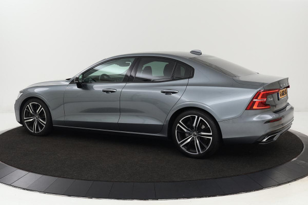 Volvo S60 2.0 T5 R-Design | Adaptive cruise | Camera | Keyless | Half leder | Carplay | Full LED | Navigatie | Climate control