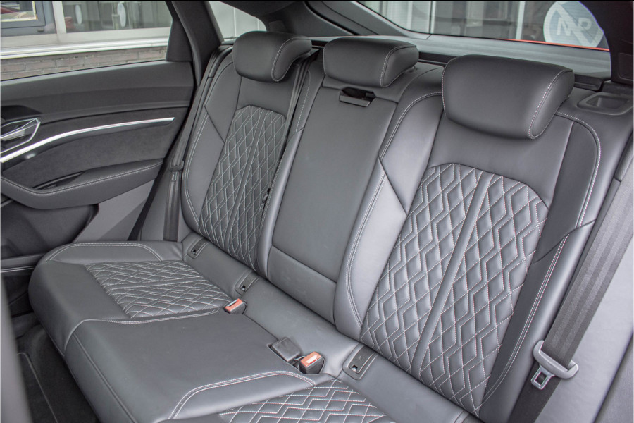 Audi e-tron Sportback 55 quattro S-line 95 kWh 21" | Softclose | Pano dak | S-Sportstoelen