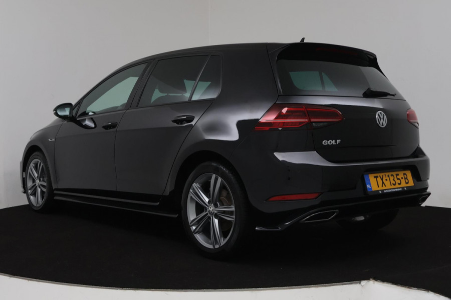 Volkswagen Golf 1.0 TSI Highline Business R (VIRTUAL, ADAPTIVE, NAVIGATIE, PDC, STOELVERWARMING, NL-AUTO, GOED ONDERHOUDEN)