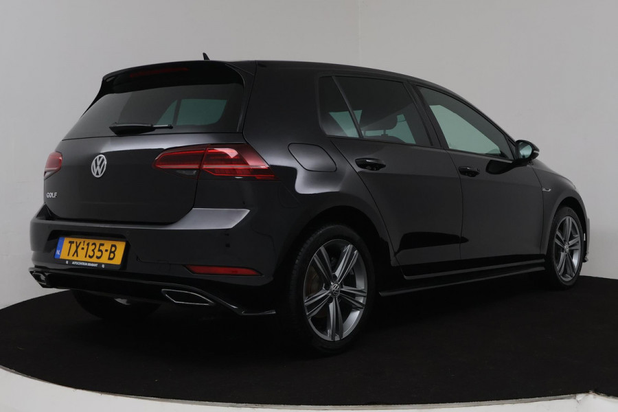 Volkswagen Golf 1.0 TSI Highline Business R (VIRTUAL, ADAPTIVE, NAVIGATIE, PDC, STOELVERWARMING, NL-AUTO, GOED ONDERHOUDEN)