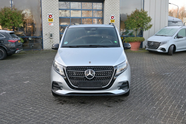 Mercedes-Benz V-Klasse 300d AMG L2 DC Avantgarde 4-Matic AMG pakket, Easy Pack Pakket, Winter Pakket, Etc.