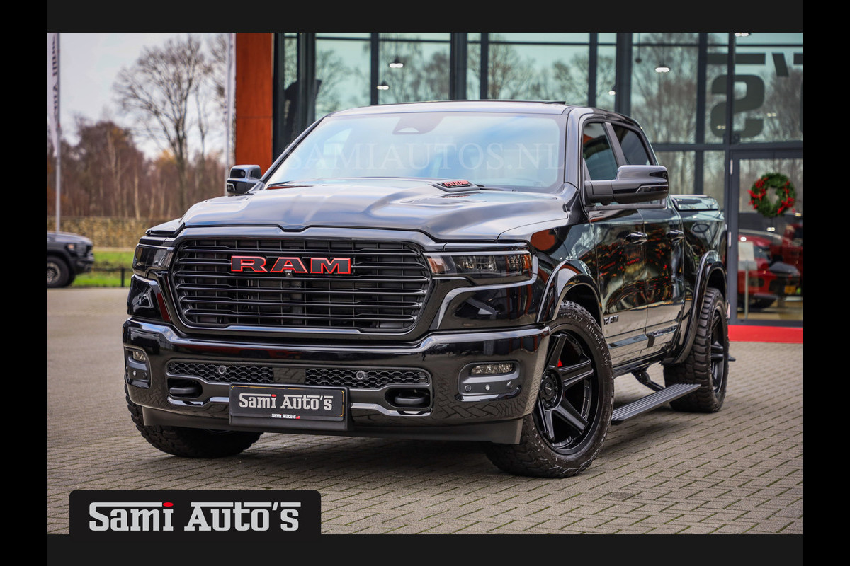 Dodge Ram NIGHT PREMIUM 2025 | BOM VOL + 14.4 INCH SCHERM | LUCHTVERING | HUD | HURRICAN 420PK 636 Nm | PRIJS MET LPG EN COVER EN GARANTIE DUBBELE CABINE | PICK UP | 5 PERSOONS | DC | GRIJSKENTEKEN | VOORRAAD NR 2287 - 3384