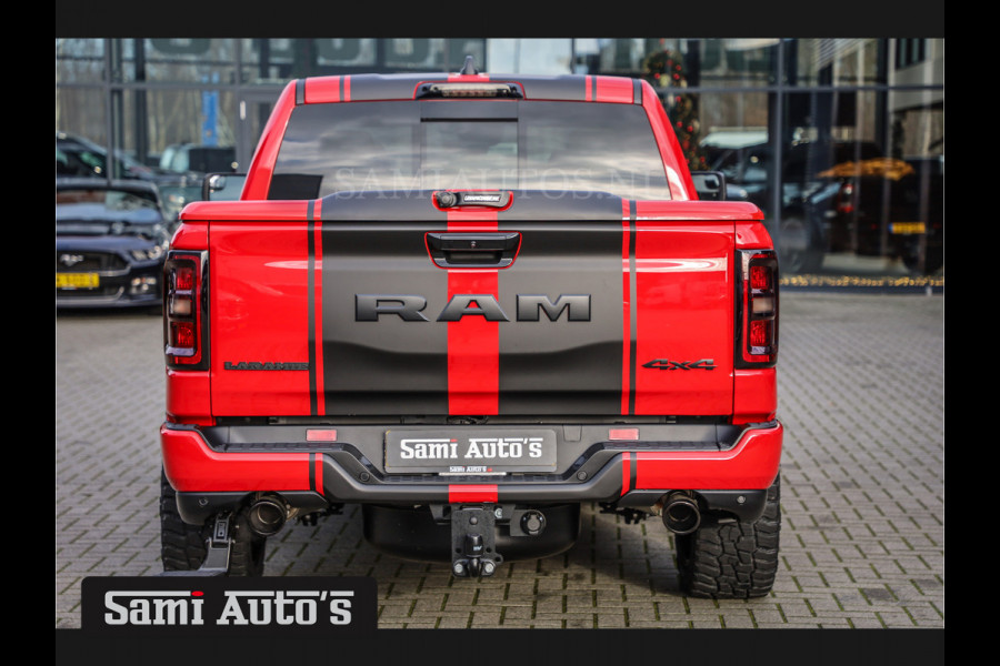 Dodge Ram PREMIUM NIGHT 2025 | HURRICAN 420PK 636 Nm | BOM VOL + 14.4 INCH SCHERM + LUCHTVERING + HUD | PRIJS MET LPG EN COVER EN GARANTIE DUBBELE CABINE | PICK UP | 5 PERSOONS | DC | GRIJSKENTEKEN | PR4 FLAME RED | VOORRAAD NR 2226 - 4993