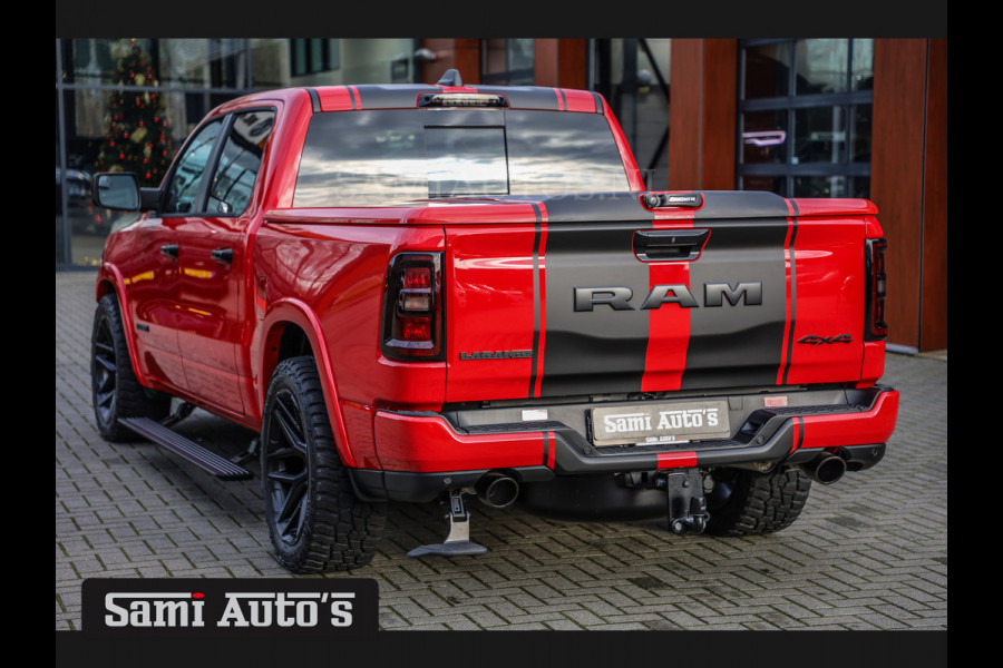 Dodge Ram PREMIUM NIGHT 2025 | HURRICAN 420PK 636 Nm | BOM VOL + 14.4 INCH SCHERM + LUCHTVERING + HUD | PRIJS MET LPG EN COVER EN GARANTIE DUBBELE CABINE | PICK UP | 5 PERSOONS | DC | GRIJSKENTEKEN | PR4 FLAME RED | VOORRAAD NR 2226 - 4993