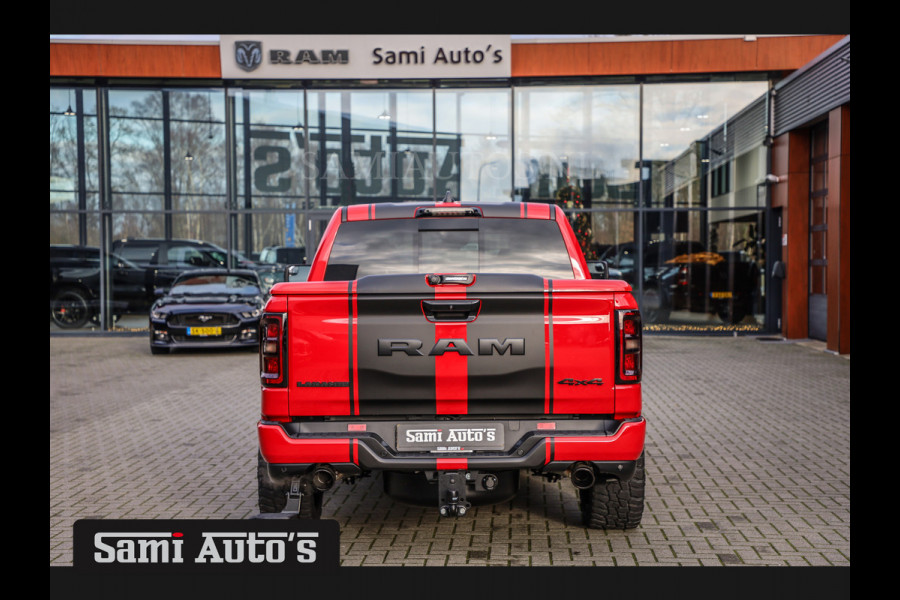 Dodge Ram PREMIUM NIGHT 2025 | HURRICAN 420PK 636 Nm | BOM VOL + 14.4 INCH SCHERM + LUCHTVERING + HUD | PRIJS MET LPG EN COVER EN GARANTIE DUBBELE CABINE | PICK UP | 5 PERSOONS | DC | GRIJSKENTEKEN | PR4 FLAME RED | VOORRAAD NR 2226 - 4993