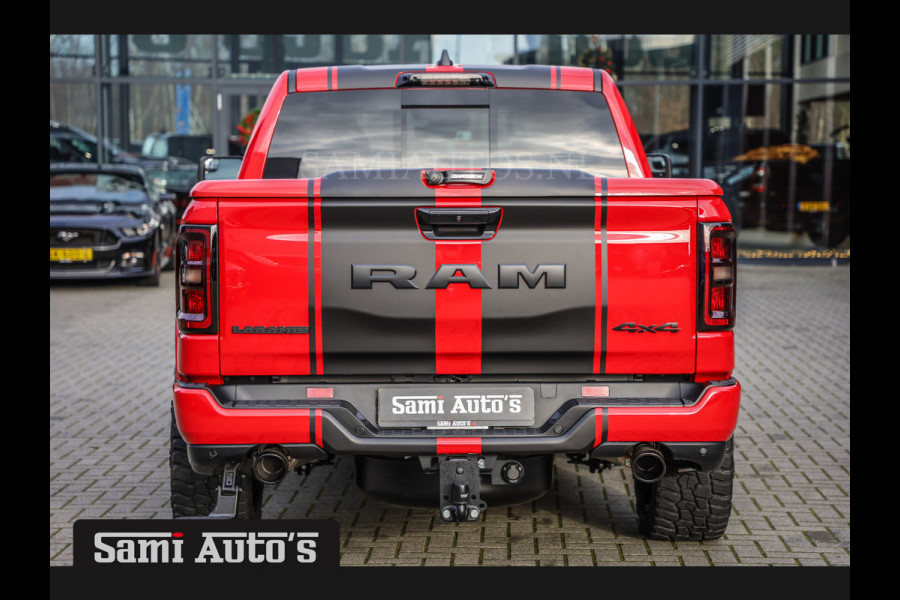 Dodge Ram PREMIUM NIGHT 2025 | HURRICAN 420PK 636 Nm | BOM VOL + 14.4 INCH SCHERM + LUCHTVERING + HUD | PRIJS MET LPG EN COVER EN GARANTIE DUBBELE CABINE | PICK UP | 5 PERSOONS | DC | GRIJSKENTEKEN | PR4 FLAME RED | VOORRAAD NR 2226 - 4993