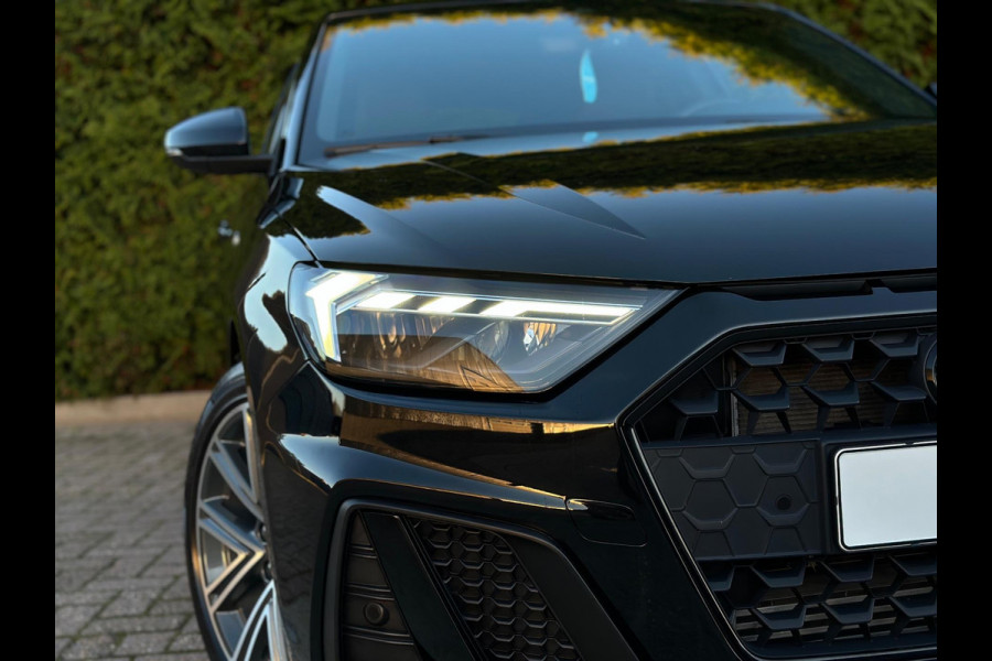 Audi A1 Sportback 40 TFSI 3x S-Line CarPlay Camera