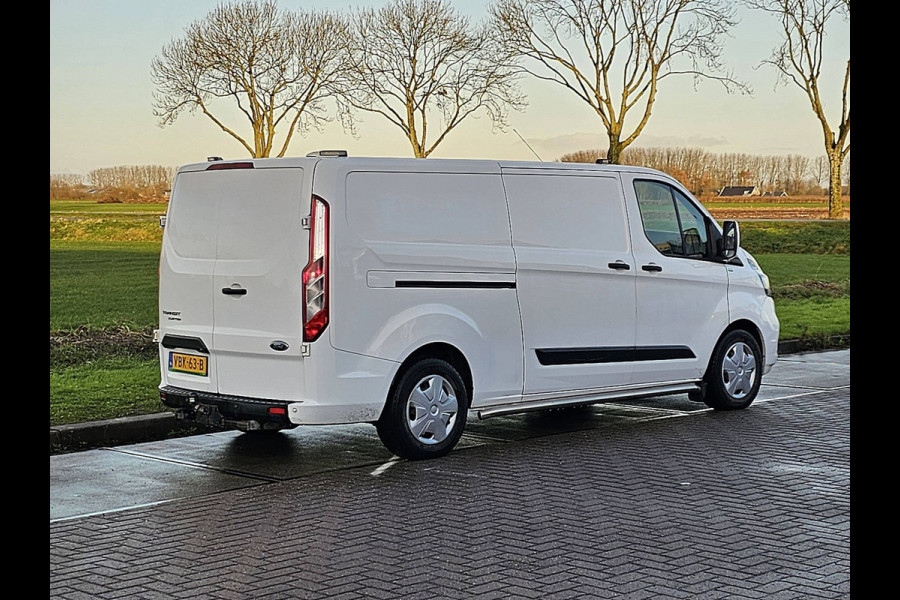 Ford Transit Custom 320 2.0 TDCI L2H1 Trend Navi Wp-Inrichting Airco Trekhaak Sidebars 130Pk Euro6 Oh-Historie NAP!