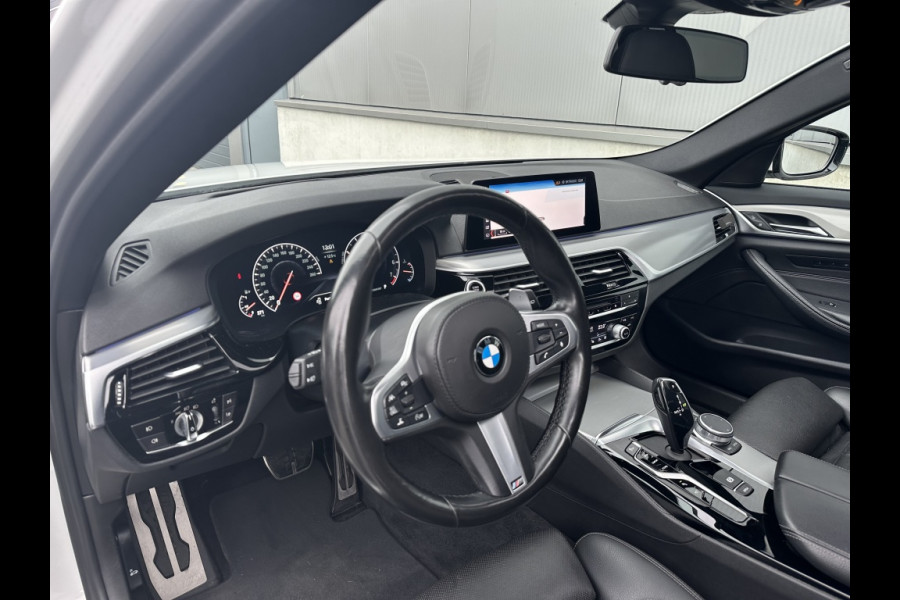 BMW 5 Serie Touring 540i xD High Exe FULL PANO NAVI CAMERA CR CONTROL ELEK PAKKET