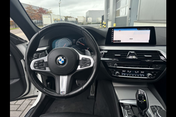 BMW 5 Serie Touring 540i xD High Exe FULL PANO NAVI CAMERA CR CONTROL ELEK PAKKET