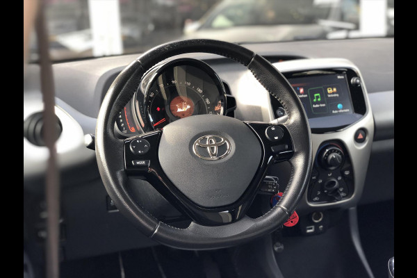 Toyota Aygo 1.0 VVT-i 72pk 5D X-Play | Eerste eigenaar, Apple CarPlay/Android Auto, Parkeercamera, In hoogte verstelbare stoel