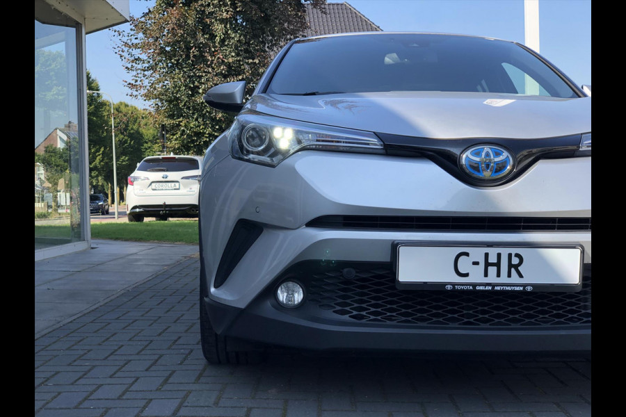 Toyota C-HR 1.8 Hybrid Style | Dodehoekherkenning, Parkeersensoren, Stoel + Stuurverwarming, Keyless, 18 inch