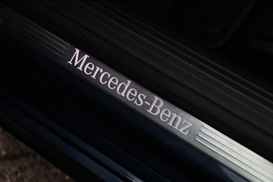 Mercedes-Benz A-Klasse A 220 AMG Line / DODEHOEK / ALCANTARA / CAMERA / 18''