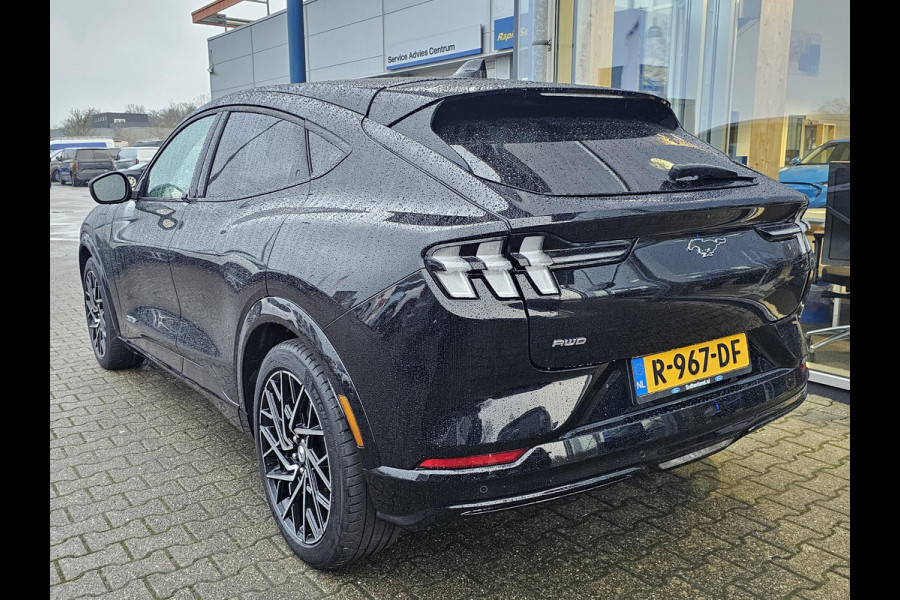 Ford Mustang Mach-E Extended AWD 98 kWh | GT velgen | Dodehoekdetectie | Adaptive cruise | Lane assist | Full led | Lederen bekleding | Camera | BTW verrekenbaar etc.