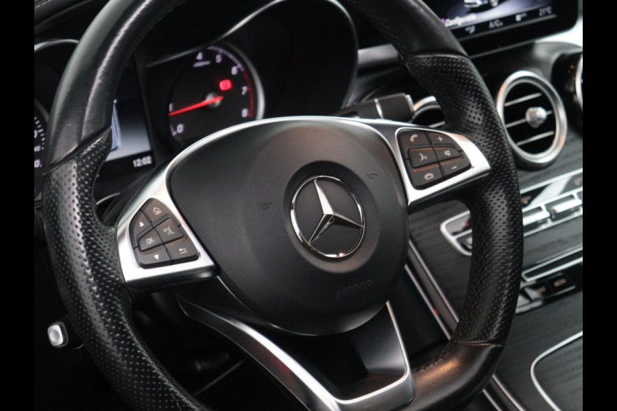 Mercedes-Benz GLC 250 4MATIC Premium | Panorama | Camera |