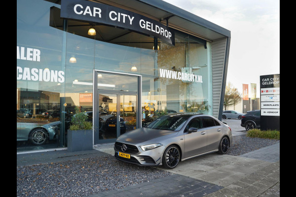 Mercedes-Benz A-Klasse AMG 35 4MATIC / Org.NL / Kuip / Aero / HUD / Burm / Pano / Magno / 360 / Ambient / Stl. Koeling / Multibeam