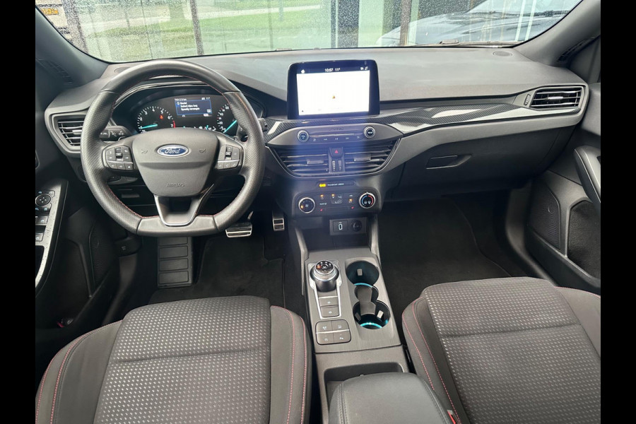 Ford FOCUS Wagon 1.5 EcoBoost 150pk ST Line Business - Automaat - Navi - Trekhaak - Parkeerhulp