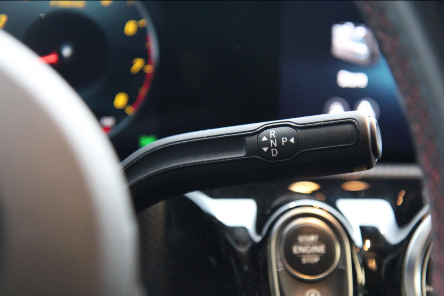 Mercedes-Benz A-Klasse 200 AMG/PANO/SFEERV/CARPLAY/CAMERA/VOLL