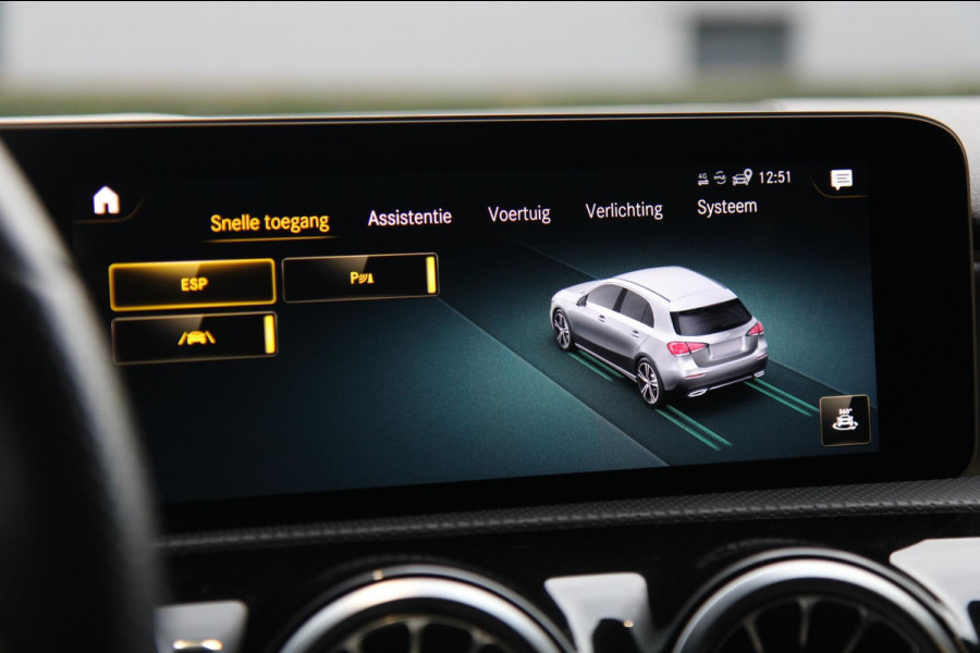 Mercedes-Benz A-Klasse 200 AMG/PANO/SFEERV/CARPLAY/CAMERA/VOLL
