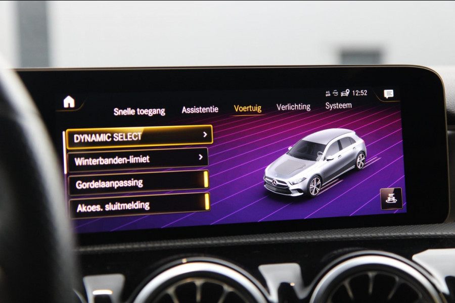 Mercedes-Benz A-Klasse 200 AMG/PANO/SFEERV/CARPLAY/CAMERA/VOLL