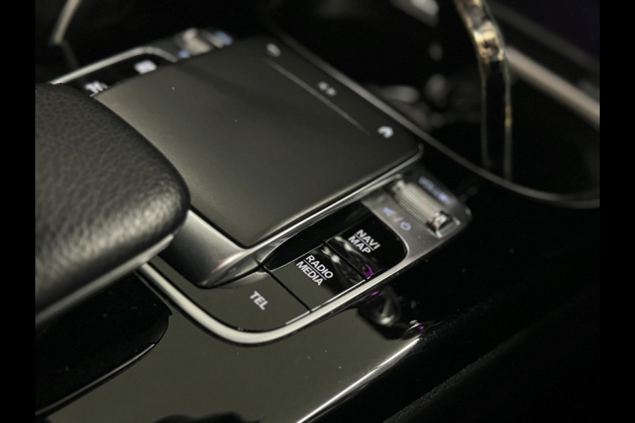 Mercedes-Benz A-Klasse 200 AMG/PANO/SFEERV/CARPLAY/CAMERA/VOLL
