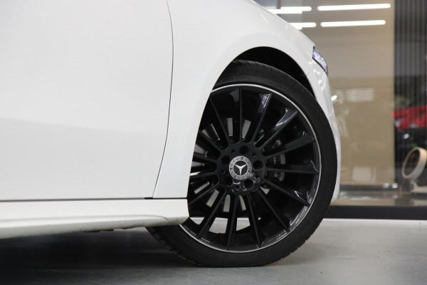 Mercedes-Benz A-Klasse 200 AMG/PANO/SFEERV/CARPLAY/CAMERA/VOLL